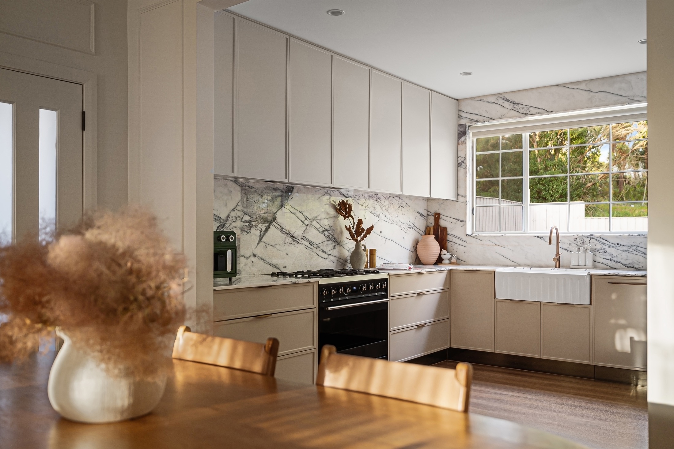 Roseview Avenue campaign image 3